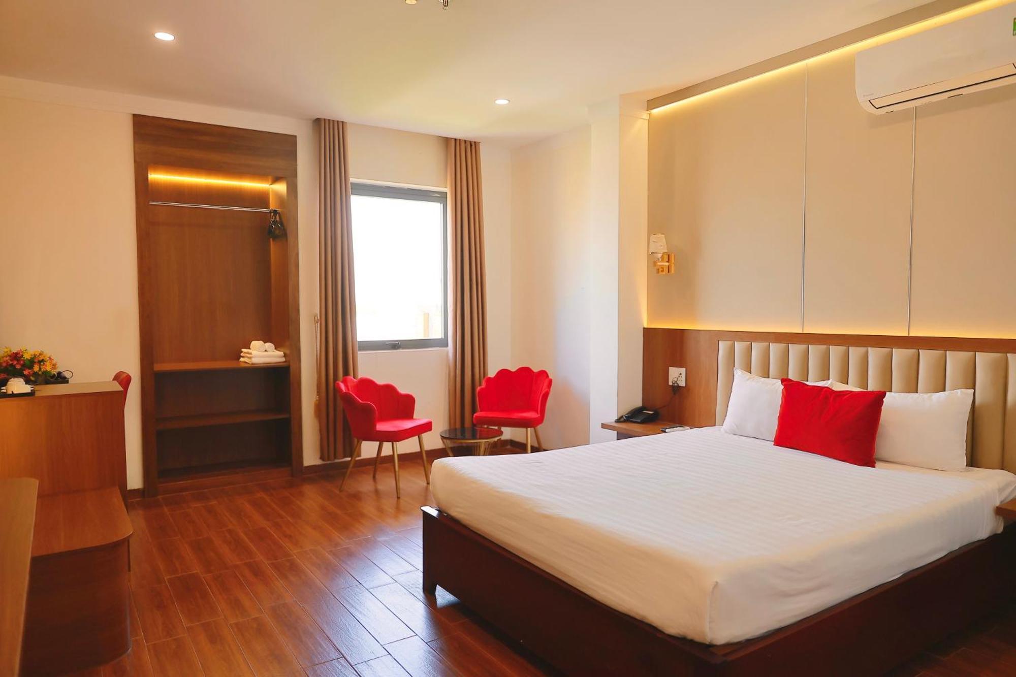 Le Centre Pleiku Hotel Екстер'єр фото